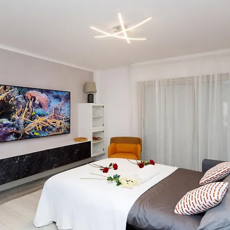 T3Appartement De Luxe Croisette En Face De La Plage Martinez 80M2 Cannes Exterior photo