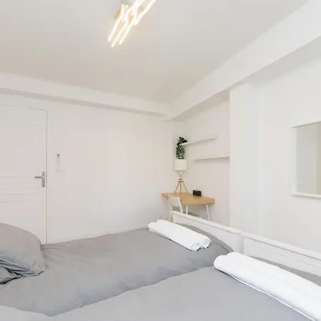 T3Appartement De Luxe Croisette En Face De La Plage Martinez 80M2 Cannes Exterior photo