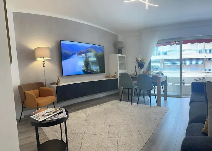 T3Appartement De Luxe Croisette En Face De La Plage Martinez 80M2