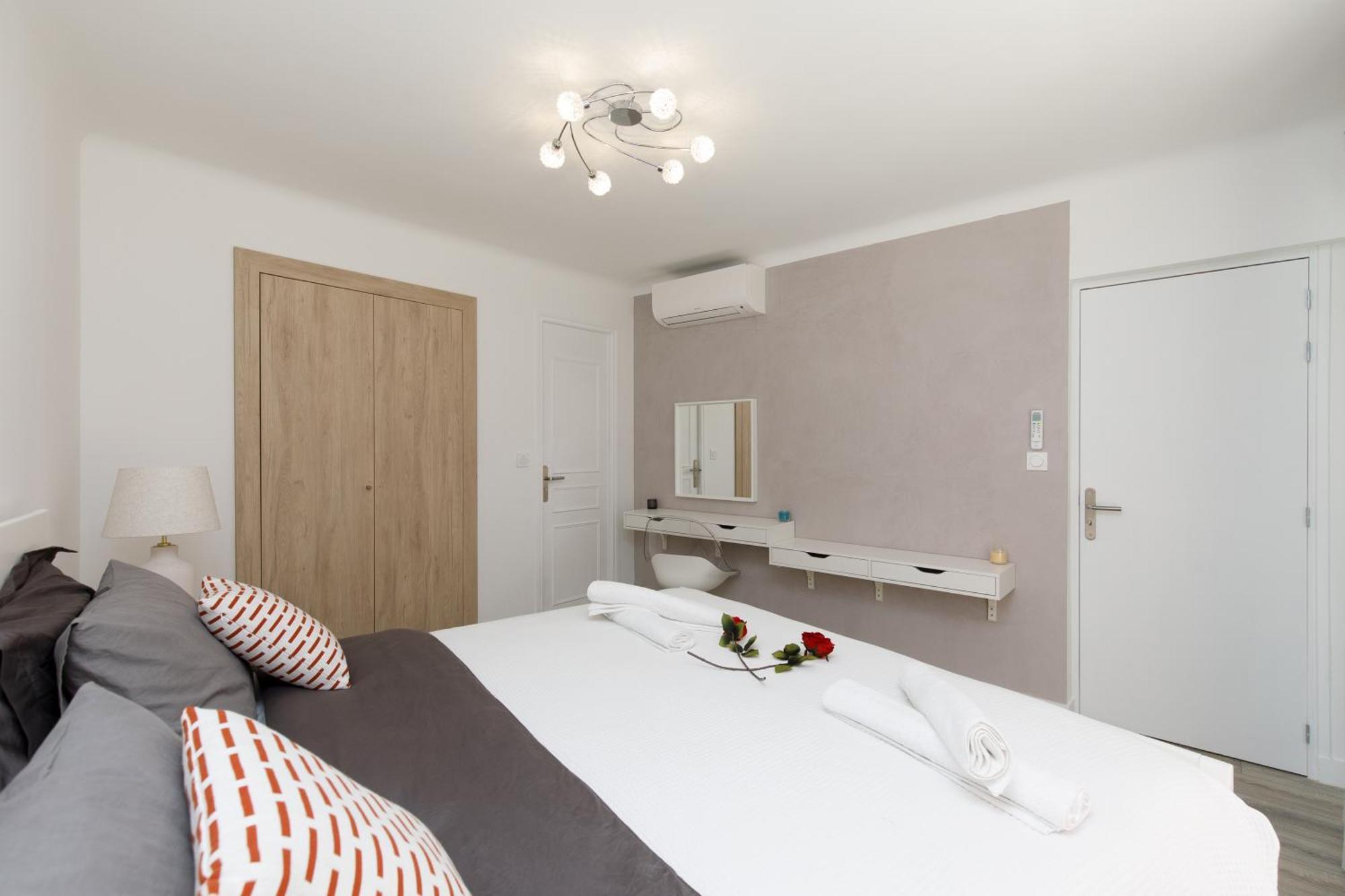 T3appartement De Luxe Croisette En Face De La Martinez 80m2