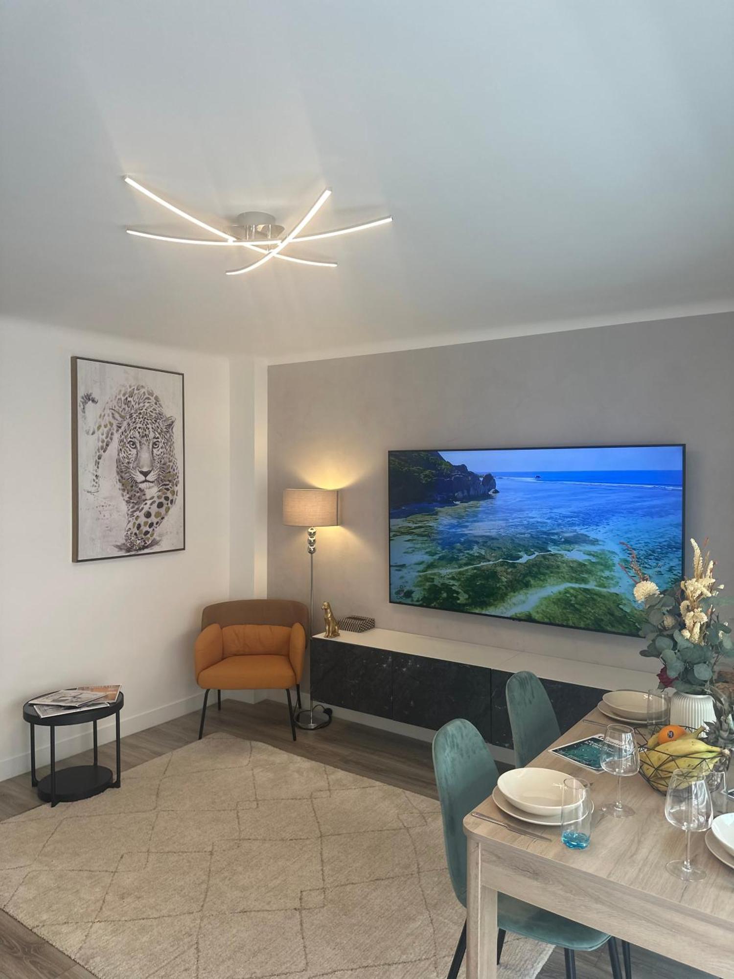 Appartamento T3appartement De Luxe Croisette En Face De La Martinez 80m2 *