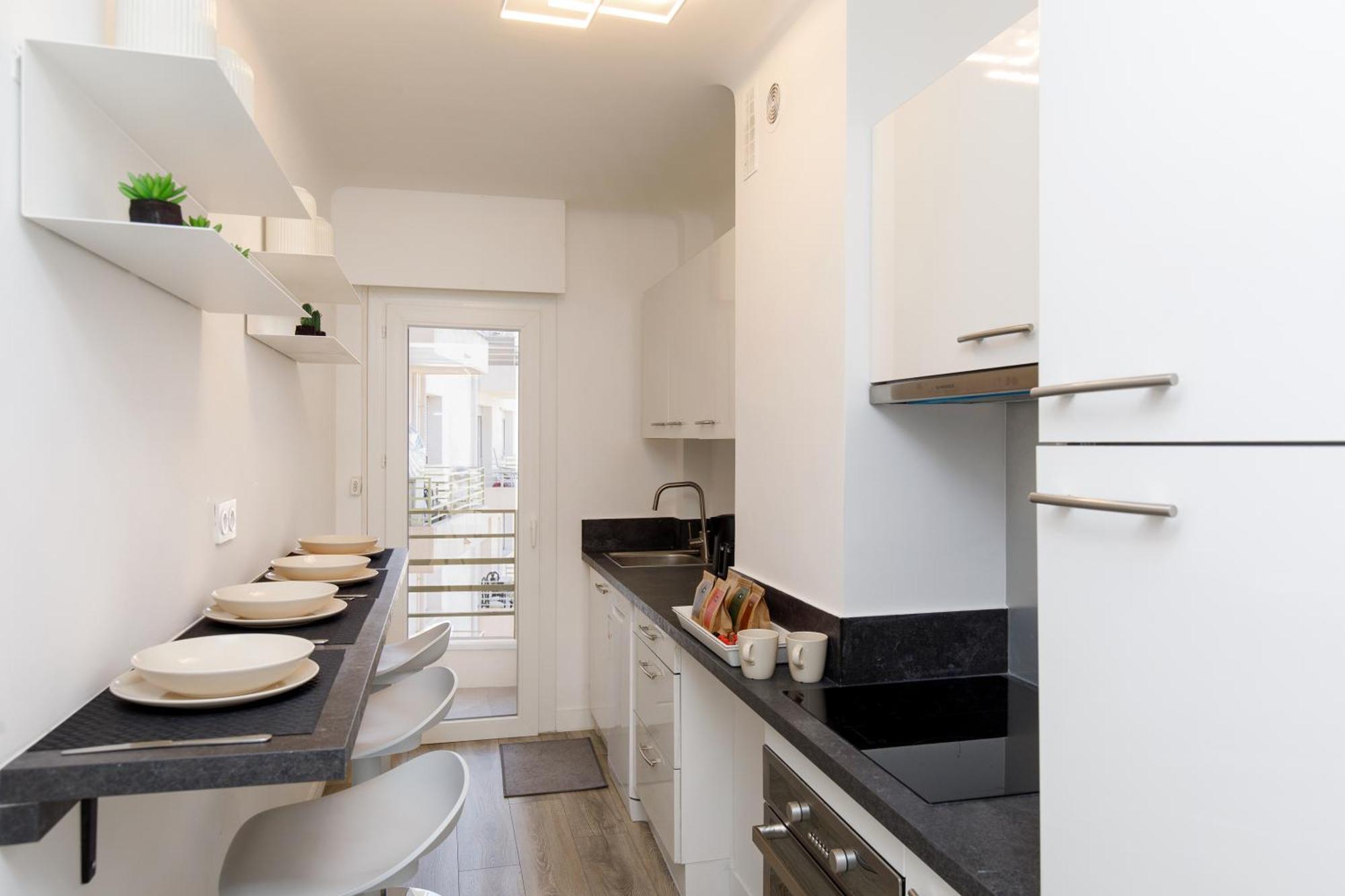 Appartement T3appartement De Luxe Croisette En Face De La Martinez 80m2 *