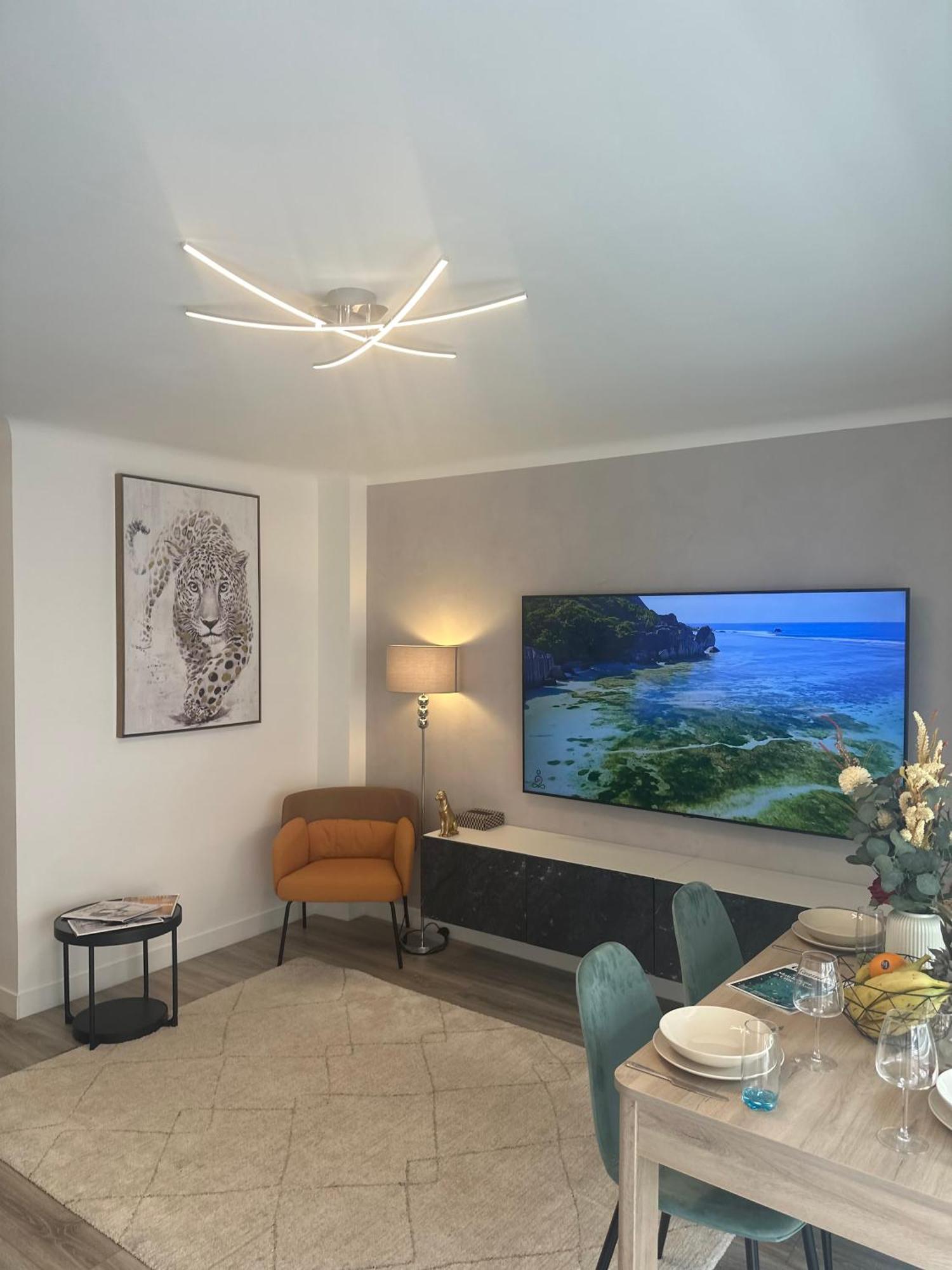 T3appartement De Luxe Croisette En Face De La Martinez 80m2 Appartement *