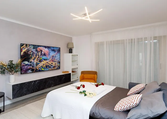 T3Appartement De Luxe Croisette En Face De La Plage Martinez 80M2